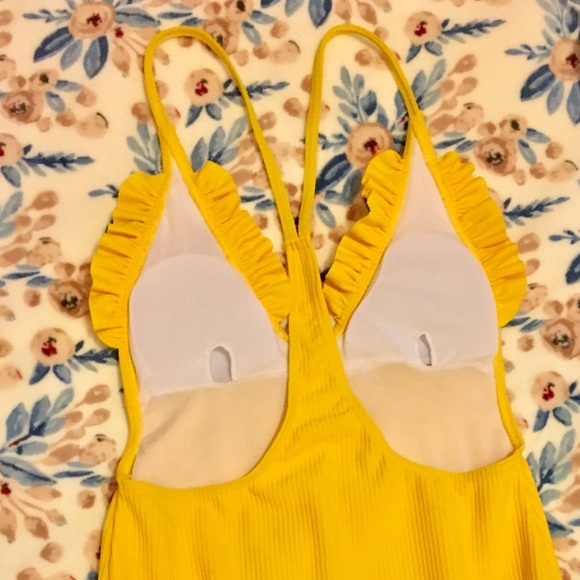Yellow one piece swimsuit - Picture 4 of 6